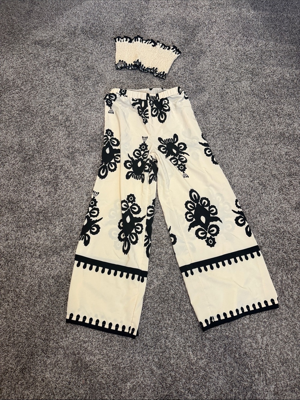 Smocked Bandeau & Wide-Leg Pant Set - Black and Cream